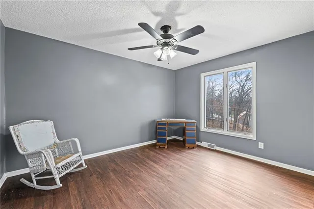 $335,000 | 1910 Northwest 45th Street, Riverside, MO 64150