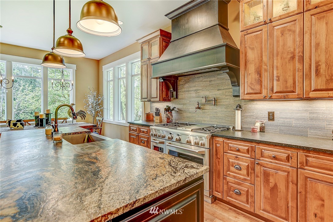 5009 Cushman Road Northeast Olympia, WA 98506 - Photo 9 of 25 Gallery Image 9