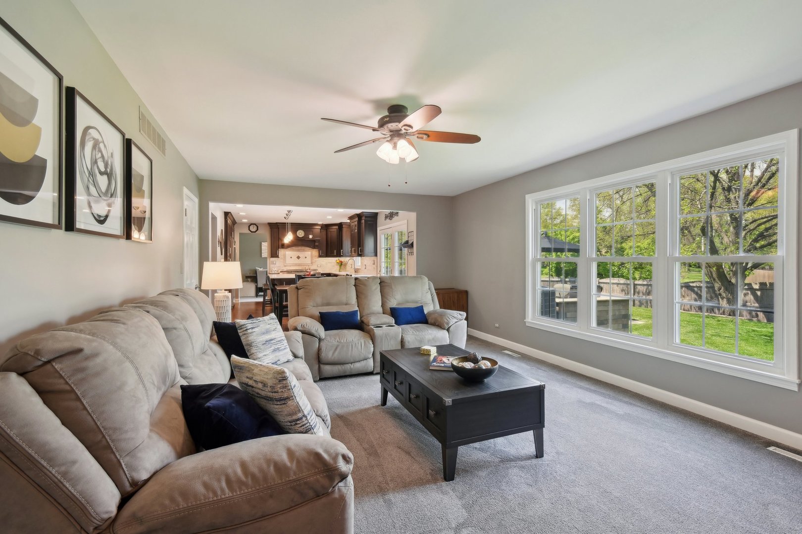 137 Split Oak Road Naperville, IL 60565 - Photo 17 of 42