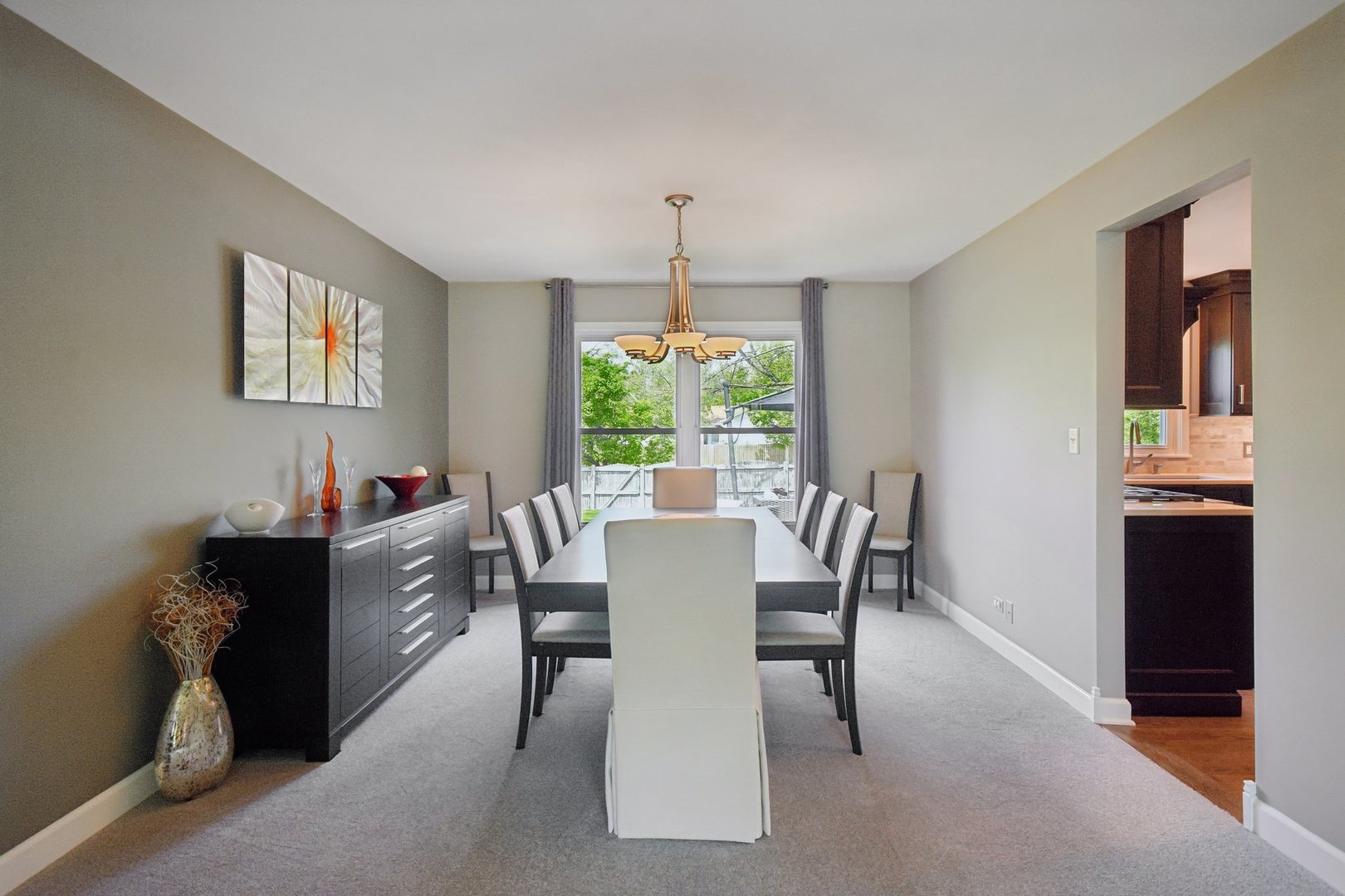 137 Split Oak Road Naperville, IL 60565 - Photo 8 of 42