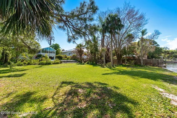 $1,600,000 | 975 Oak Street, Merritt Island, FL 32953