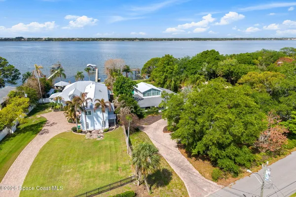 $1,600,000 | 975 Oak Street, Merritt Island, FL 32953