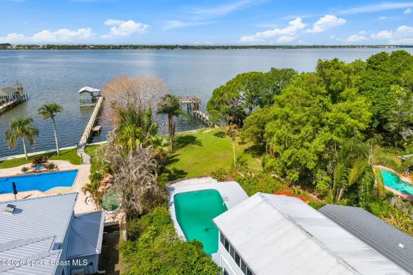 $1,600,000 | 975 Oak Street, Merritt Island, FL 32953