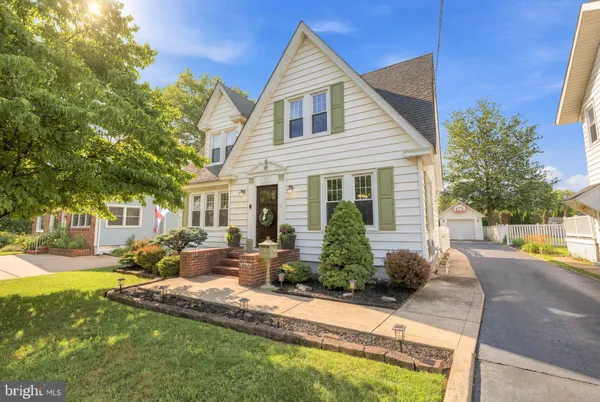 $425,000 | 552 Bellevue Avenue, Hammonton, NJ 08037
