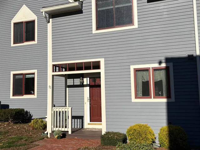 $2,600 | 71 Spinnaker Way, Portsmouth, NH 03801