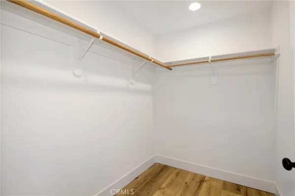 $2,300 | 6518 Zelzah Avenue, Reseda, CA 91335