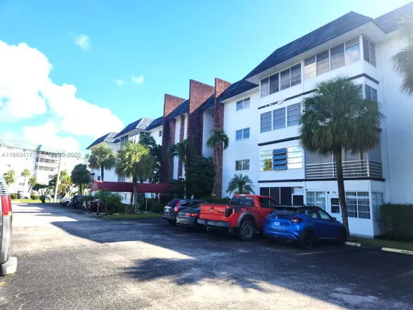 $1,450 | 4740 Northwest 21st Street, Unit 109, Lauderhill, FL 33313