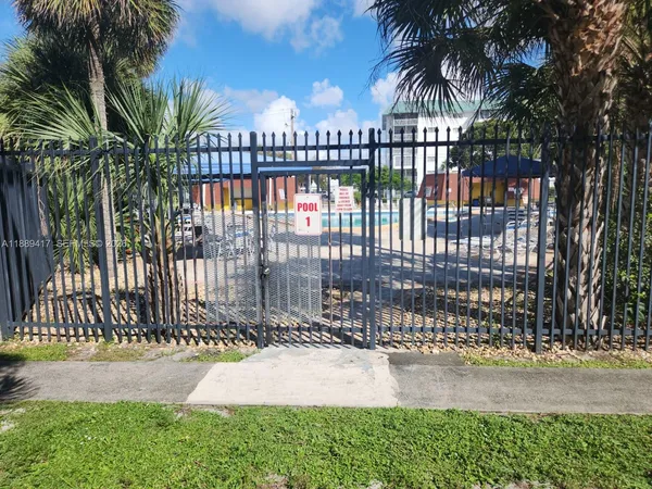 $1,450 | 4740 Northwest 21st Street, Unit 109, Lauderhill, FL 33313