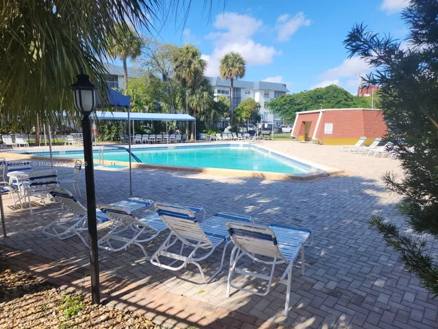 $1,550 | 4740 Northwest 21st Street, Unit 109, Lauderhill, FL 33313