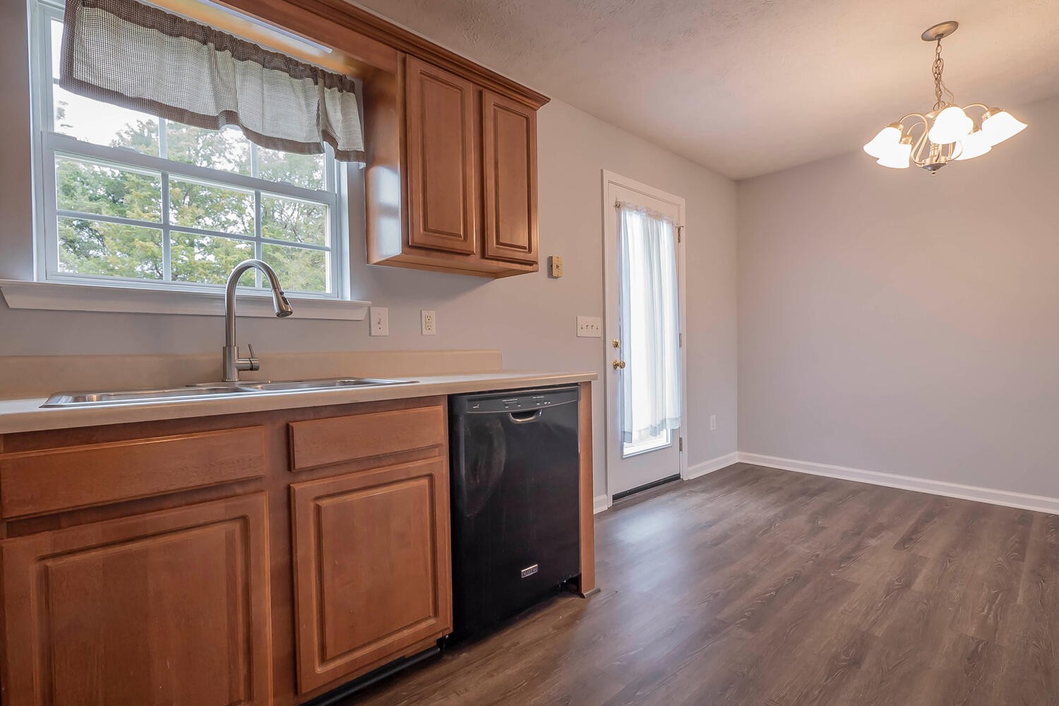 2892 Duplex Road Spring Hill, TN 37174 - Photo 5 of 24 Gallery Image 5