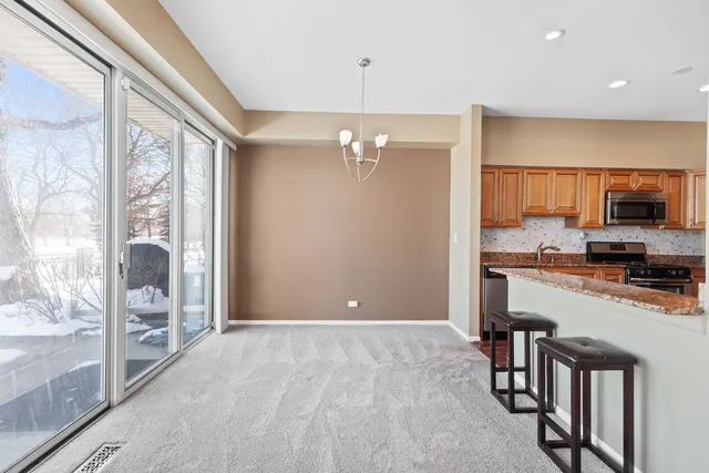 $335,000 | 1415 Fairway Drive, Glendale Heights, IL 60139