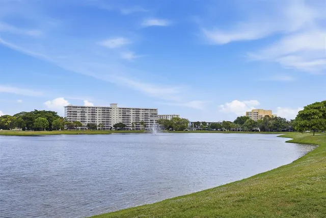 a view of a backyard of the house