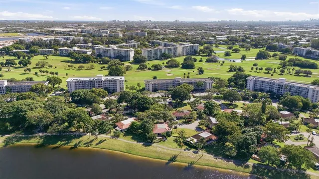 $434,900 | 2903 North Palm Aire Drive, Pompano Beach, FL 33069