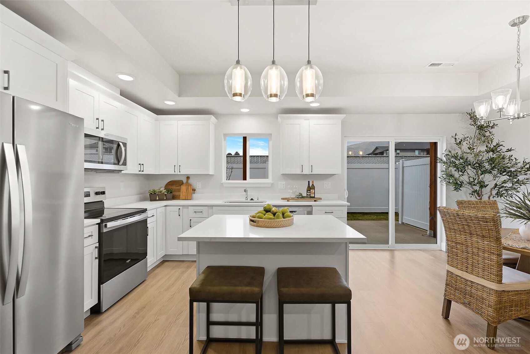 1075 Red Apple Road, Unit B5 Wenatchee, WA 98801 - Photo 7 of 38