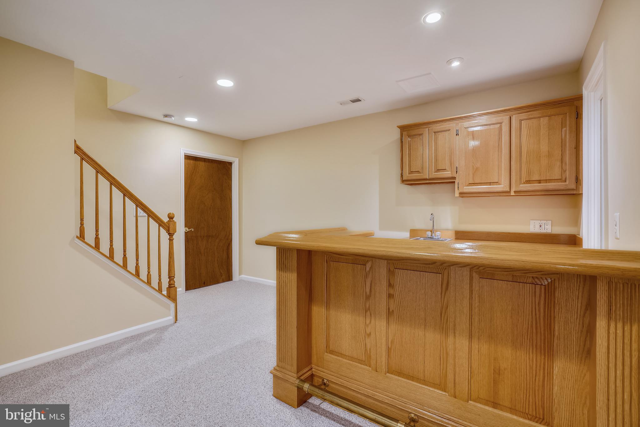 7157 Deer Valley Road Highland, MD 20777 - Photo 49 of 64 Recessed lighting