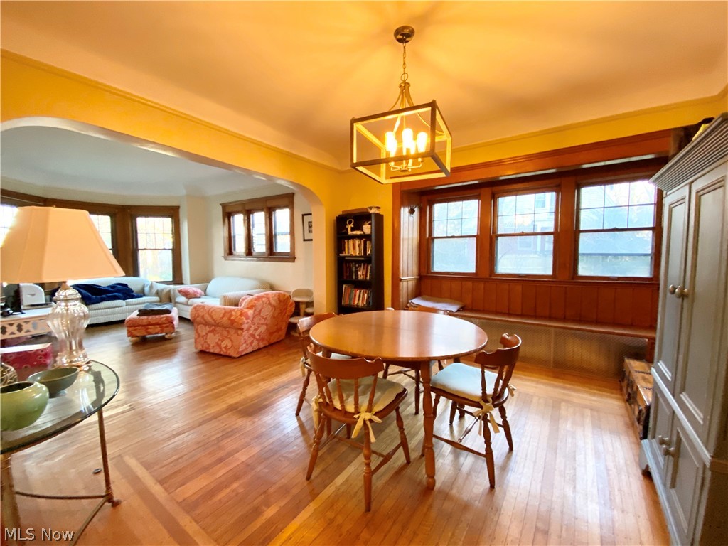 14298 Superior Road Cleveland, OH 44118 - Photo 11 of 35