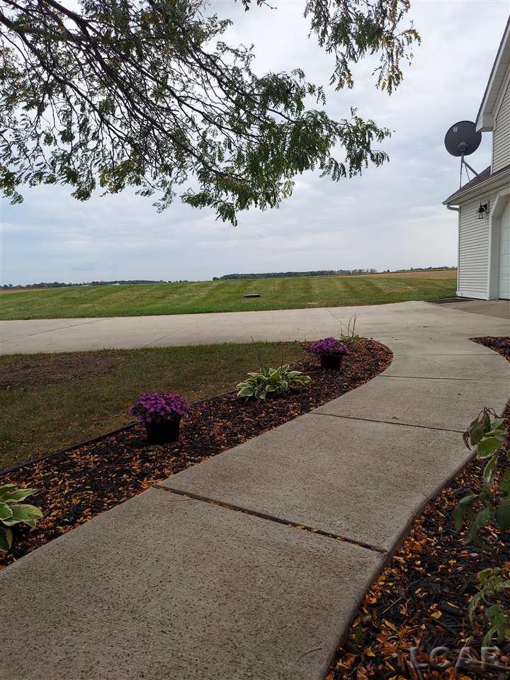 12345 Pennington Road Britton, MI 49229 - Photo 11 of 46 50055900-10.JPG