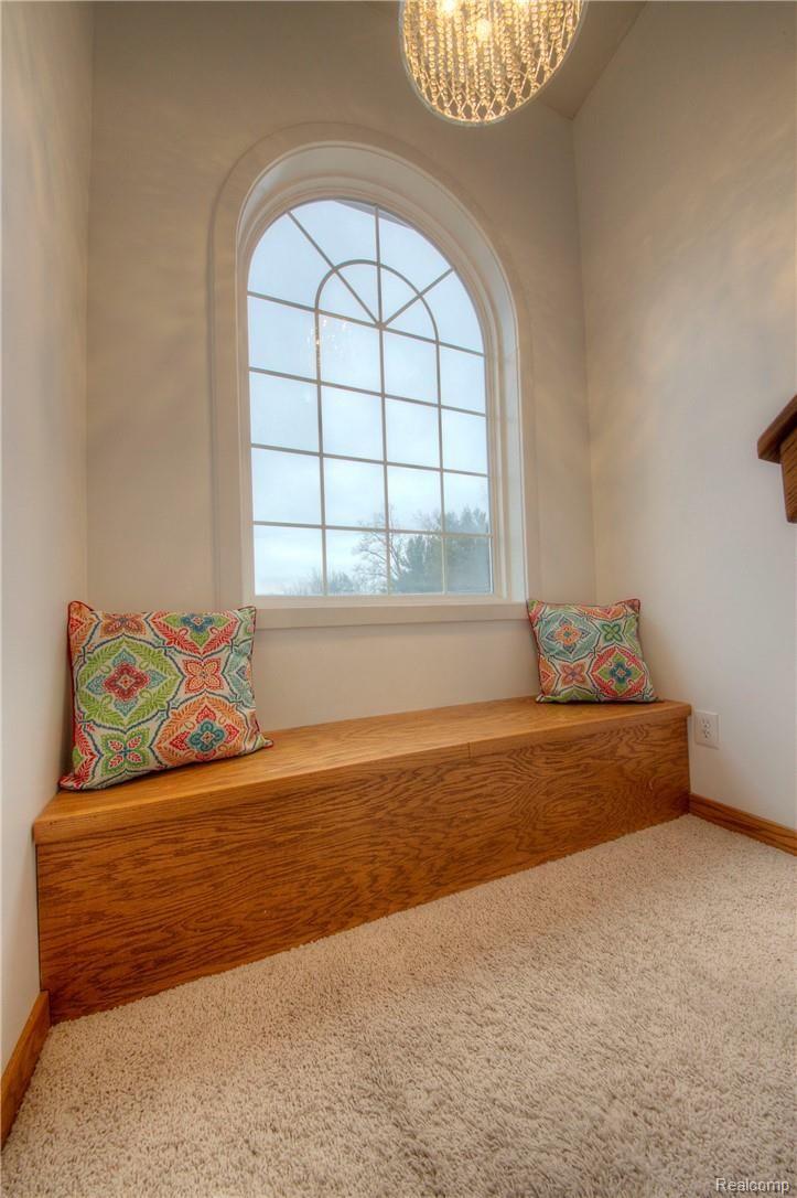9213 Coleman Road Haslett, MI 48840 - Photo 24 of 99 Bench Seating and Storage