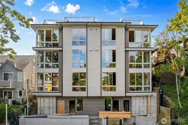 $1,155,000 | 3819 A Fremont Avenue North, Seattle, WA 98103