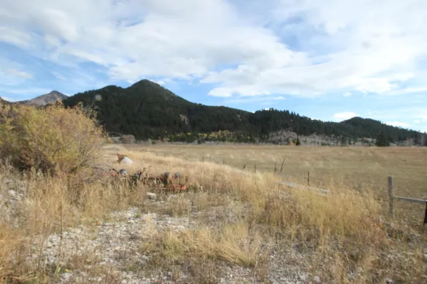 $695,000 | 2 Stewart Trail, Etna, WY 83128