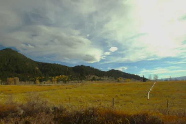$695,000 | 2 Stewart Trail, Etna, WY 83128
