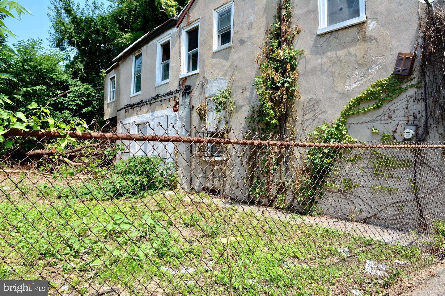 4668 Duffield Street Philadelphia, PA 19124 - Photo 2 of 26 Gallery Image 2