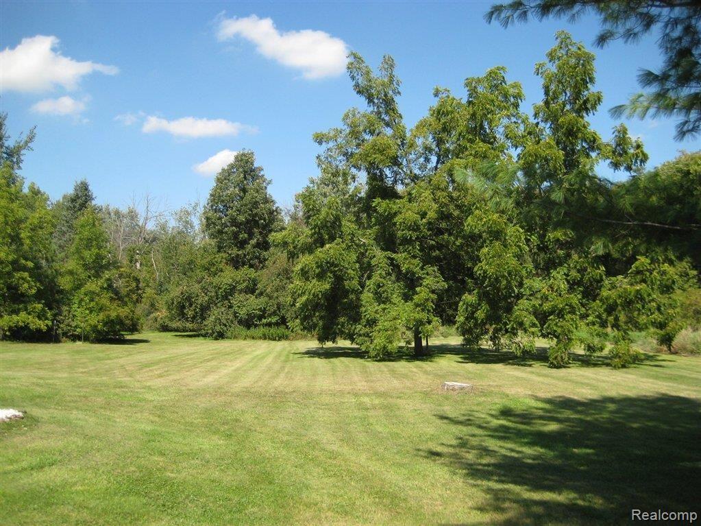 13550 Belle River Road Allenton, MI 48002 - Photo 19 of 19 13550BelleRiver 006.jpg