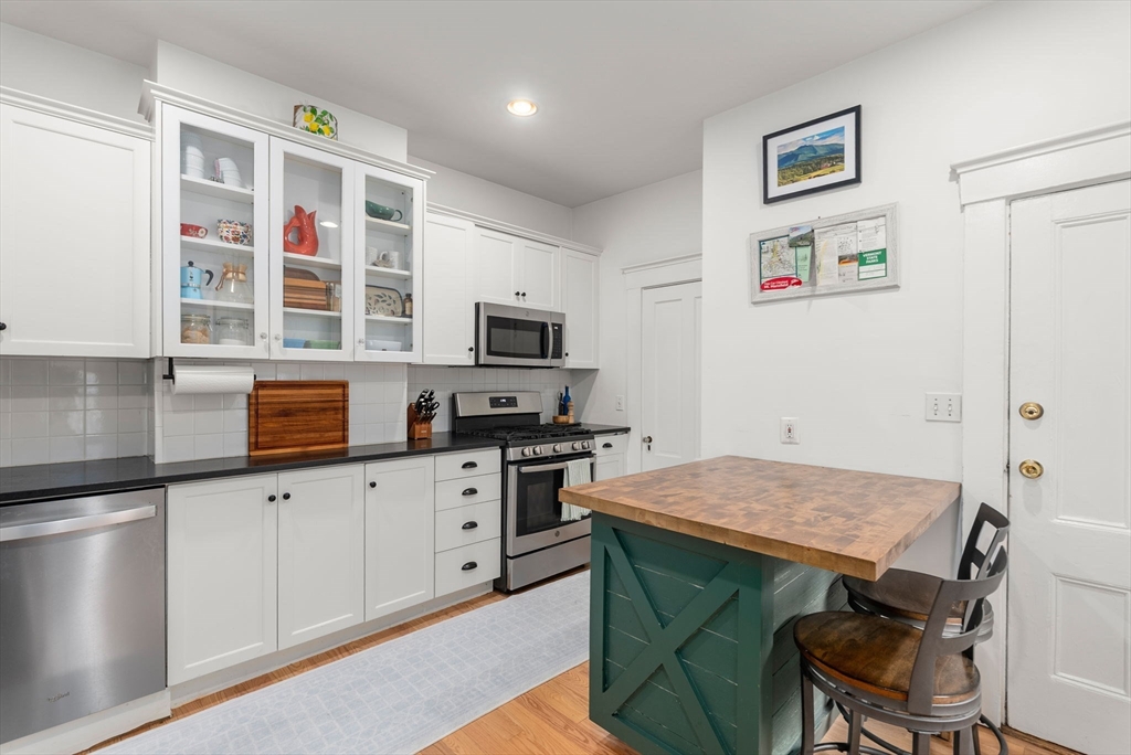 97 Bartlett Street, Unit 2 Boston, MA 02129 - Photo 4 of 11