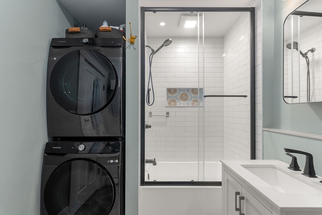 97 Bartlett Street, Unit 2 Boston, MA 02129 - Photo 7 of 11