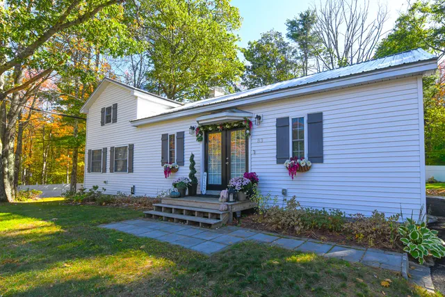 $429,900 | 83 Maple Street, Fryeburg, ME 04037