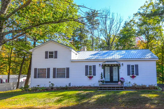 $429,900 | 83 Maple Street, Fryeburg, ME 04037