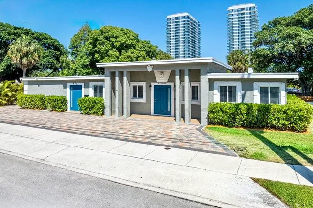 front view of house with a yard