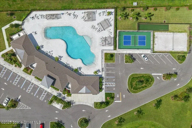 $379,900 | 6784 Topaz Drive, Grant-Valkaria, FL 32949