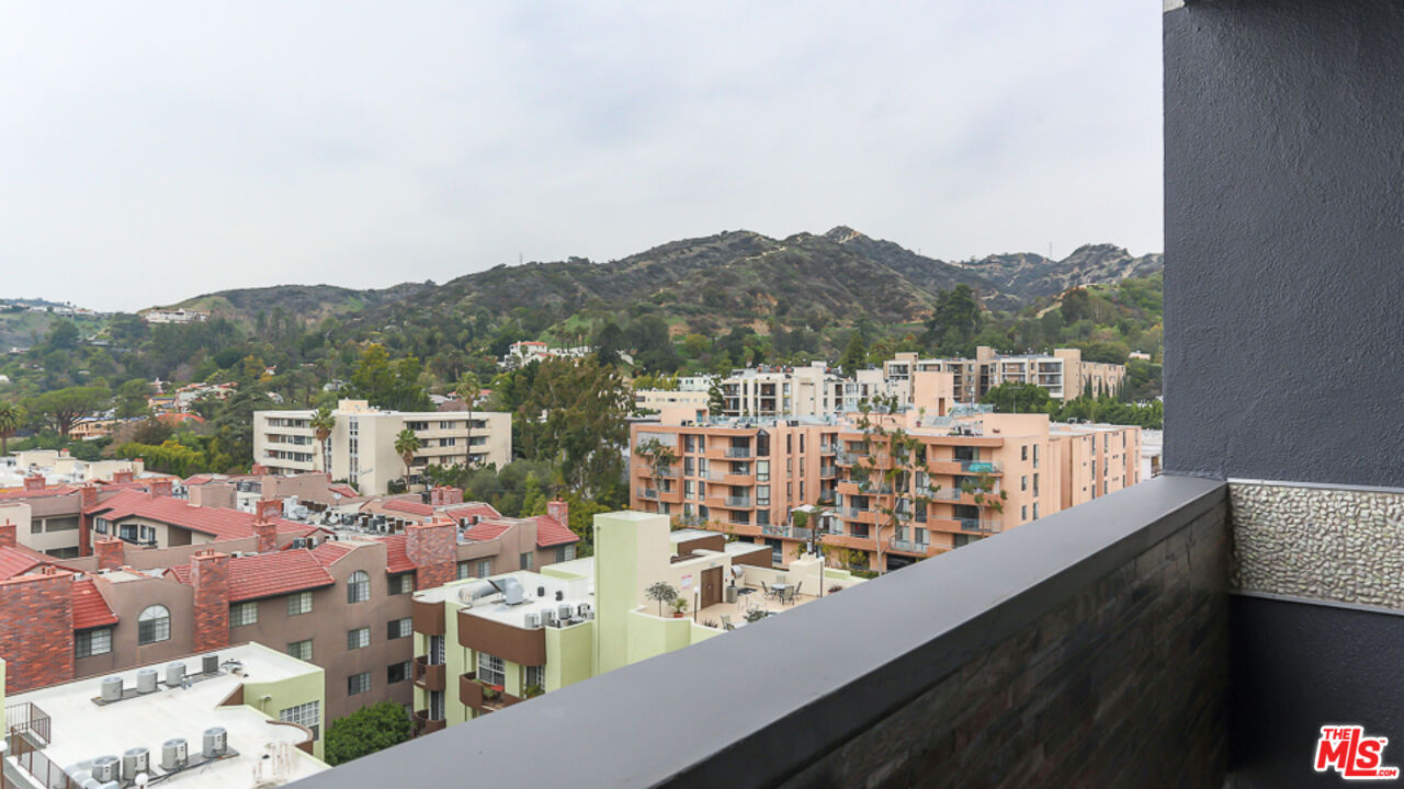7250 Franklin Avenue, Unit 1112 Los Angeles, CA 90046 - Photo 13 of 29 a view of a city from a terrace