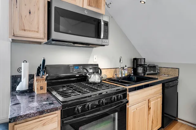 $1,995,000 | 22 Broad Street, Bethel, ME 04217