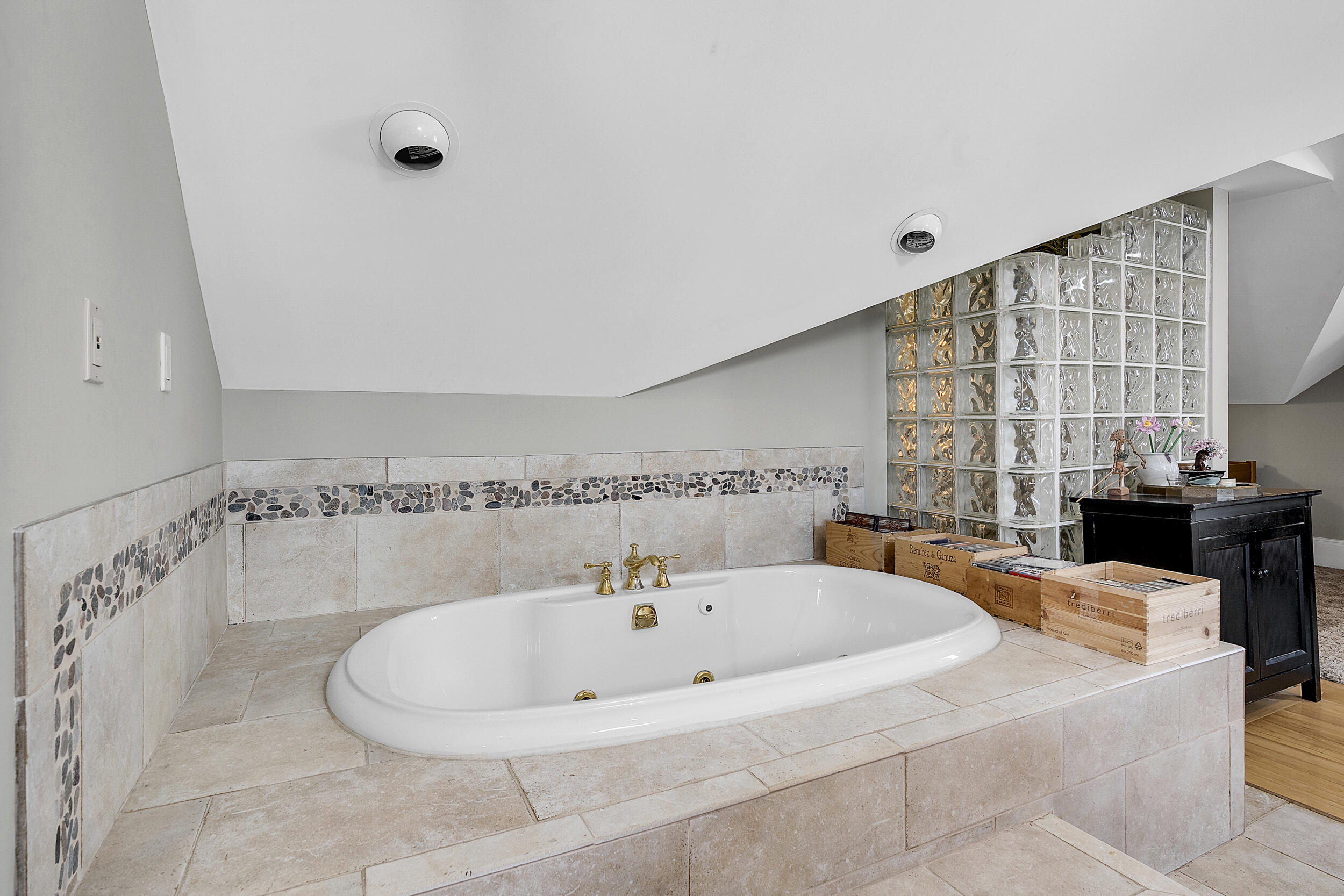 22 Broad Street Bethel, ME 04217 - Photo 111 of 125 22broad-10