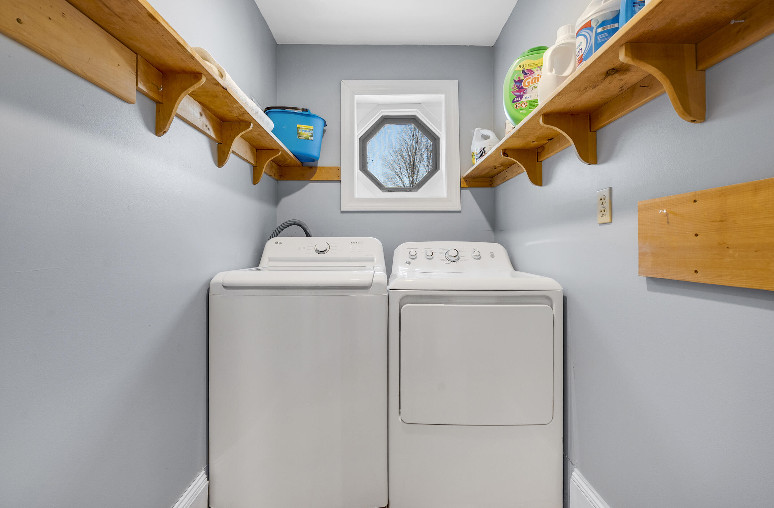 22 Broad Street Bethel, ME 04217 - Photo 80 of 125 22broad-68