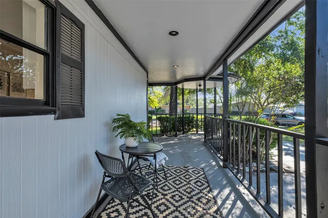 $415,000 | 5502 Hewitt Drive, Houston, TX 77092