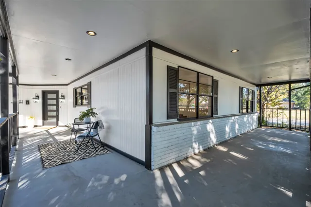 $415,000 | 5502 Hewitt Drive, Houston, TX 77092