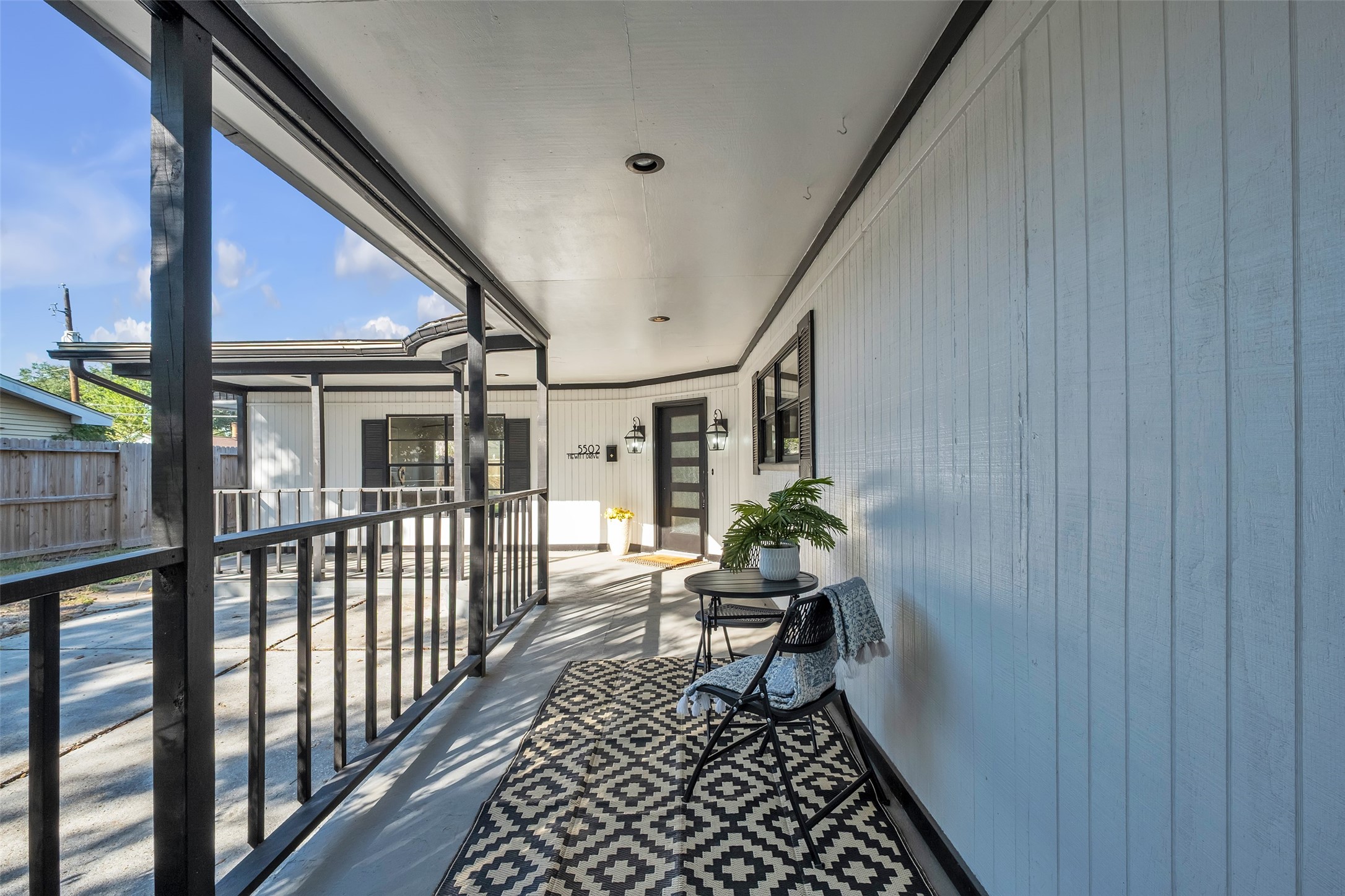 5502 Hewitt Drive Houston, TX 77092 - Photo 31 of 34