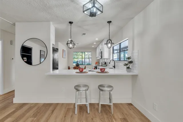 $415,000 | 5502 Hewitt Drive, Houston, TX 77092