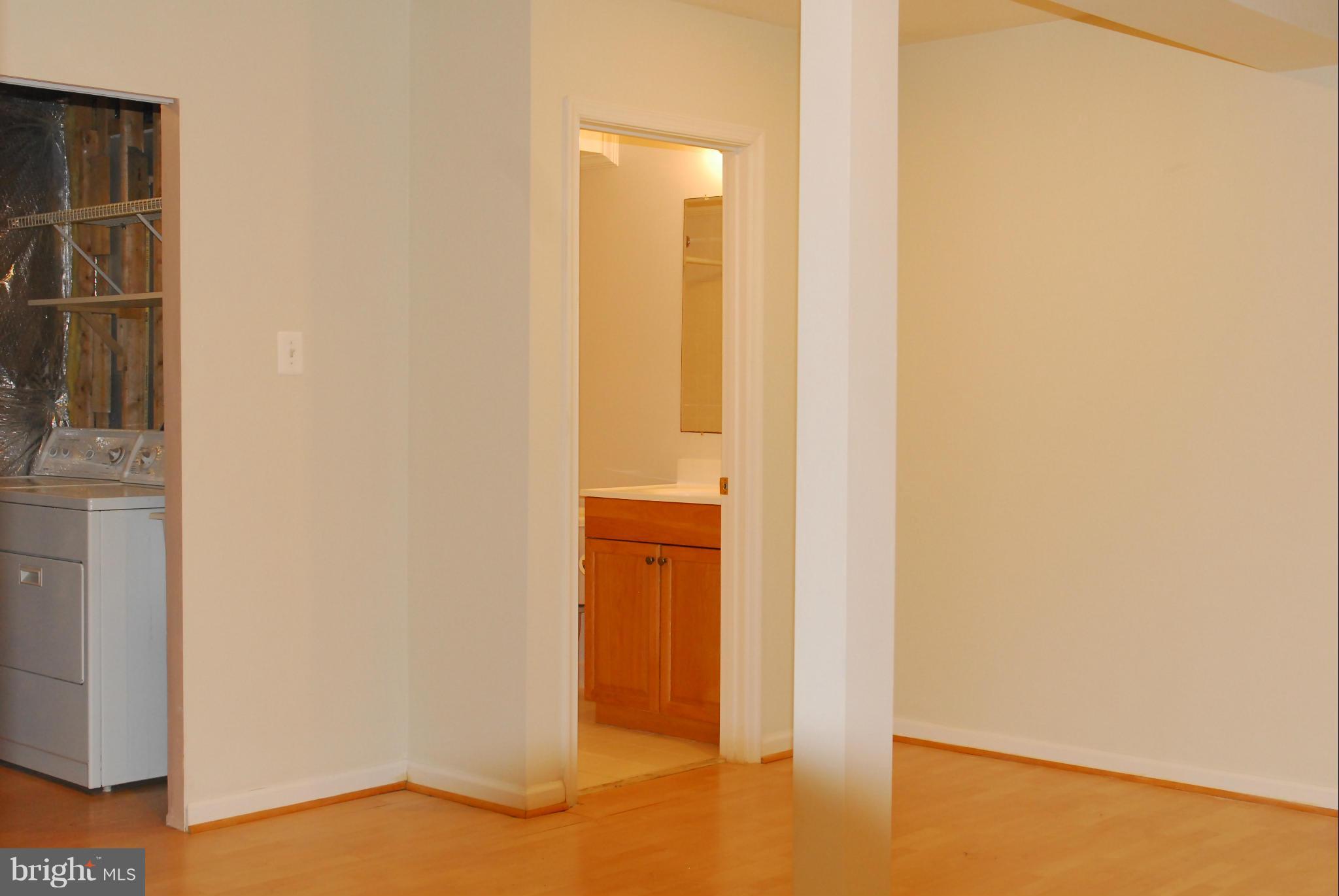 18131 Coachmans Road Germantown, MD 20874 - Photo 6 of 10 Interior (General)