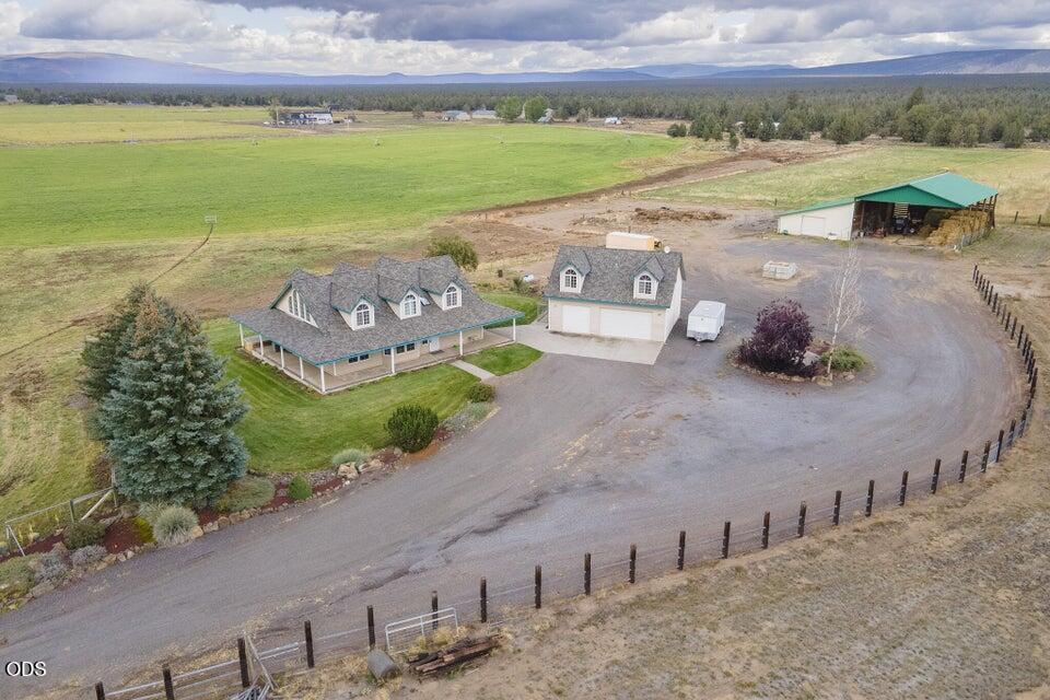 24585 Dodds Road Bend, OR 97701 - Photo 103 of 114