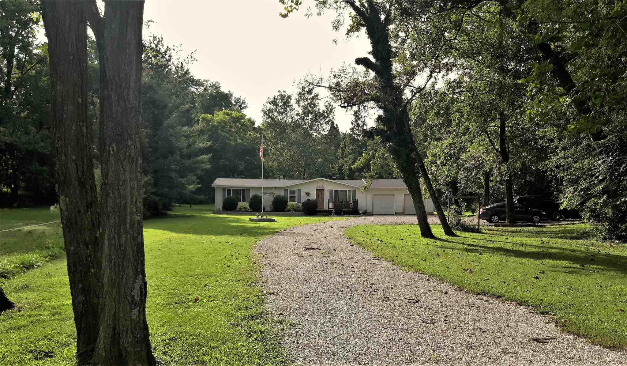 1699 South Pelzer Road Boonville, IN 47601 - Photo 15 of 33