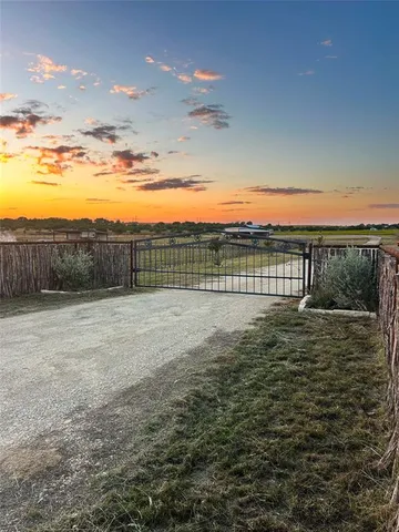$795,000 | 925 Clear Spring Road, Stephenville, TX 76401