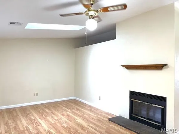 $1,150 | 97 Peachtree Lane, Fairview Heights, IL 62208