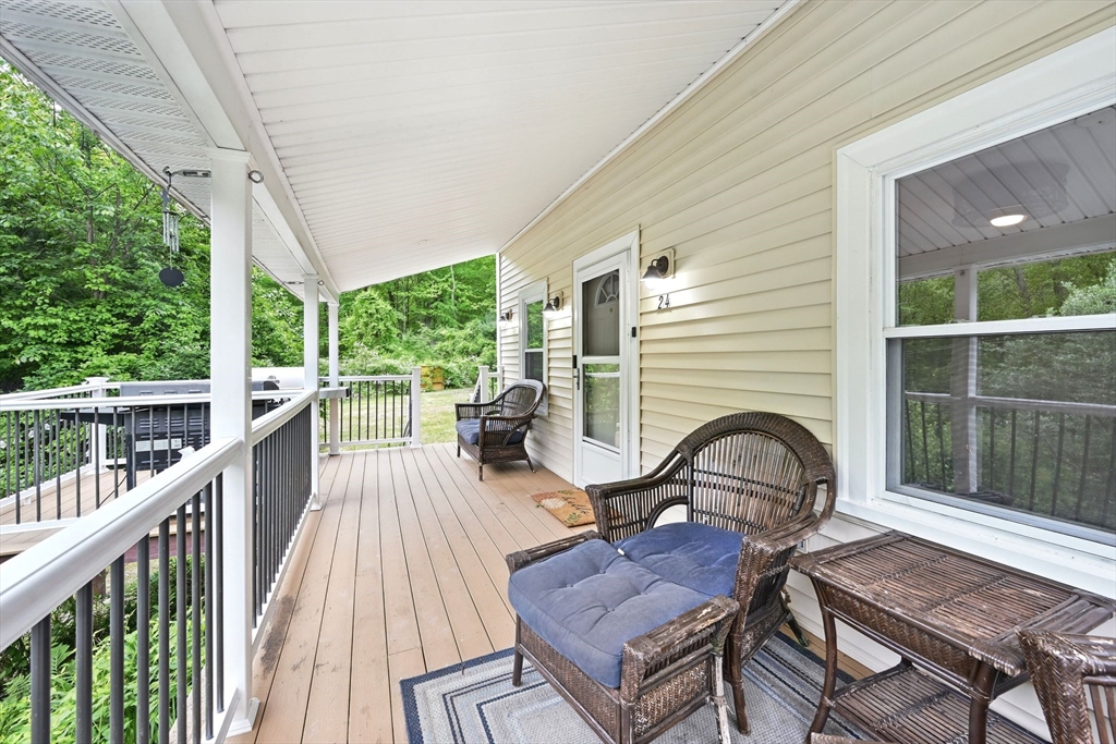 24 Barnett Road Sutton, MA 01590 - Photo 29 of 38