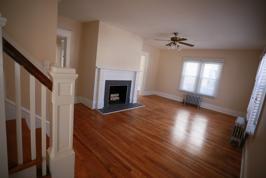 108 Fenwick Street Springfield, MA 01109 - Photo 6 of 15
