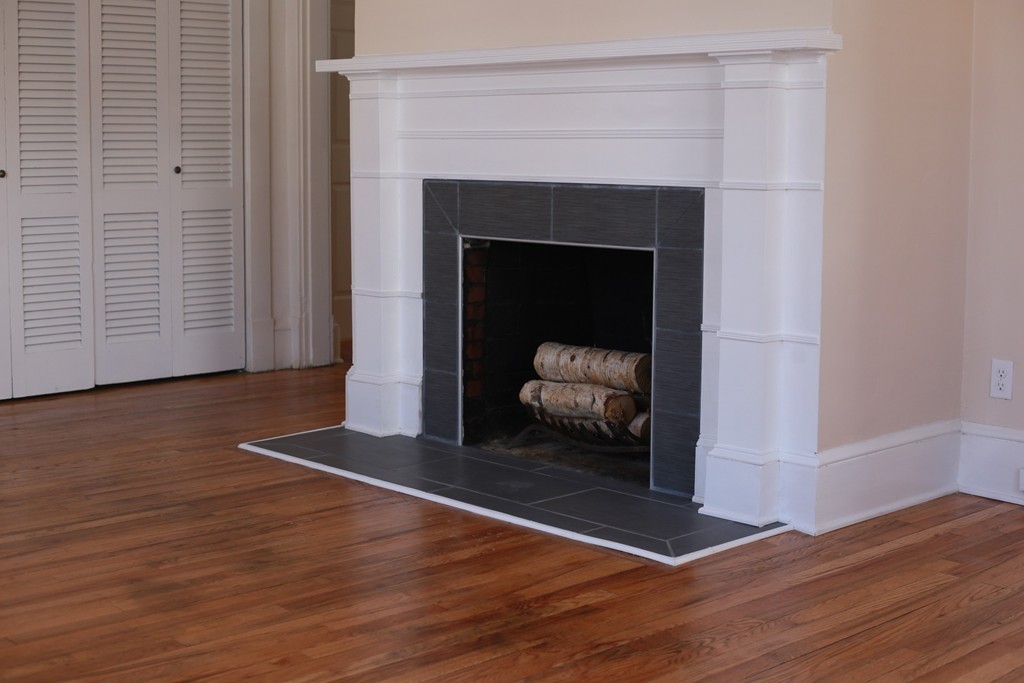 108 Fenwick Street Springfield, MA 01109 - Photo 7 of 15