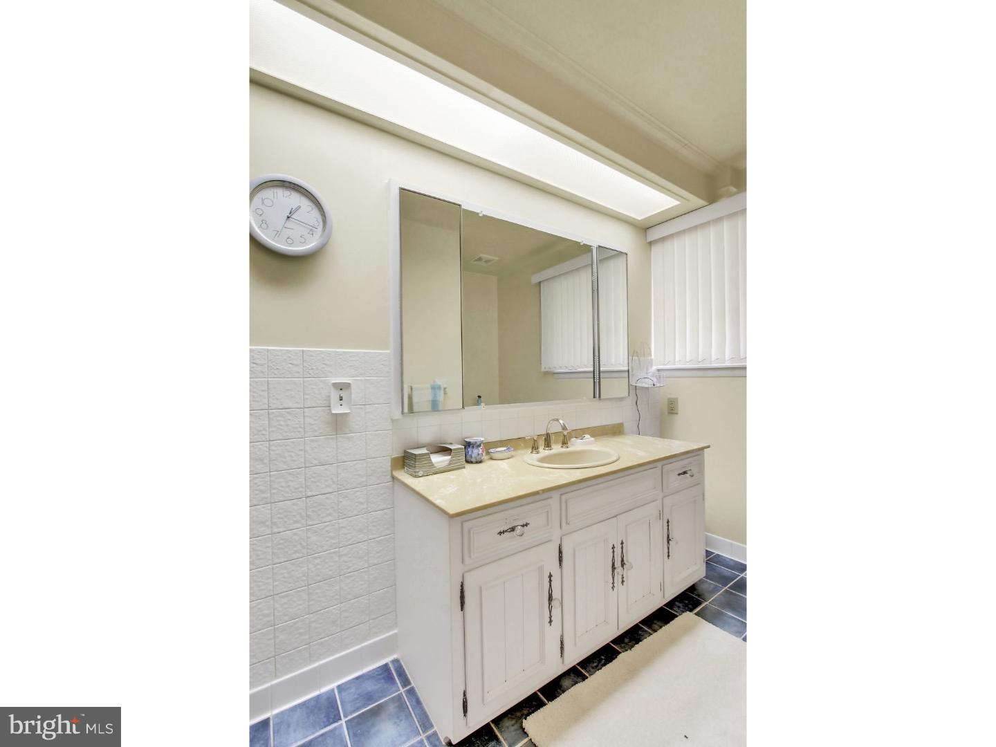 1518 Hill Road Reading, PA 19602 - Photo 15 of 25 Master Bathroom